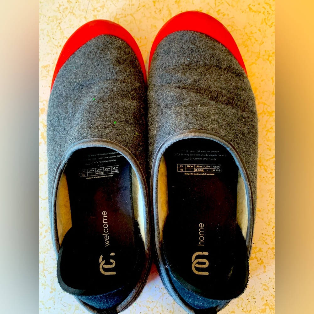 Mahabis Welcome Home slippers size 11 nearly new